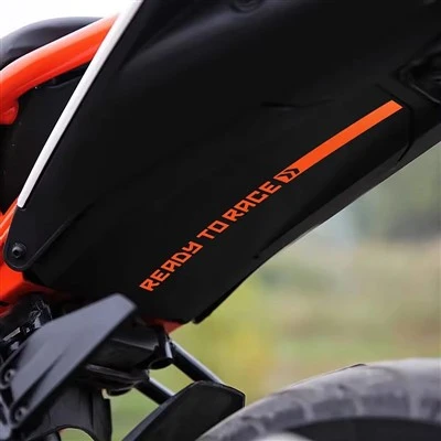Autocollant à rayures différentes pour la moto